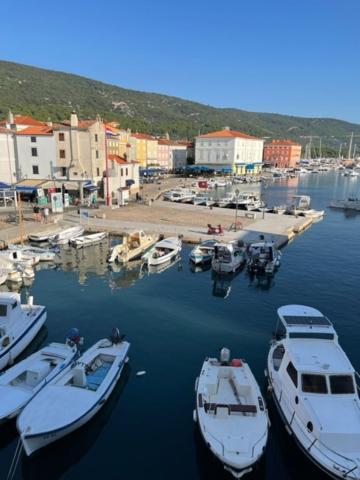 Apartment Concetta Cres Dış mekan fotoğraf